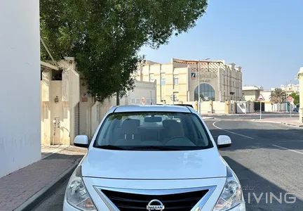 Nissan Sunny  2023